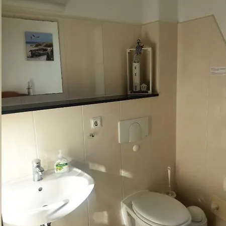 Apartmenthaus Ostseeluft 公寓 洛米